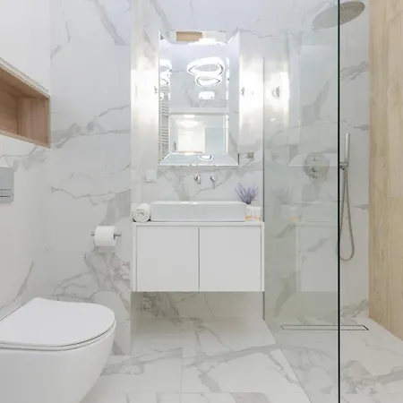 Cosy On Wola Goleszowska By Renters