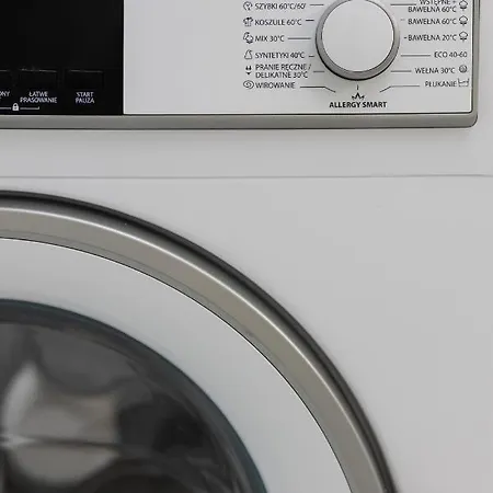 Cosy On Wola Goleszowska By Renters * وارسو