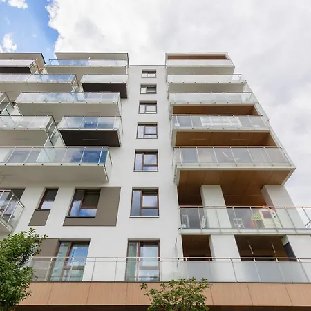 Cosy On Wola Goleszowska By Renters شقة