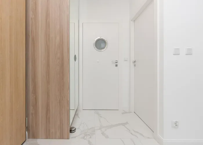 Cosy On Wola Goleszowska By Renters *