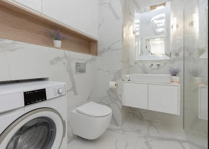 Cosy On Wola Goleszowska By Renters Apartman *