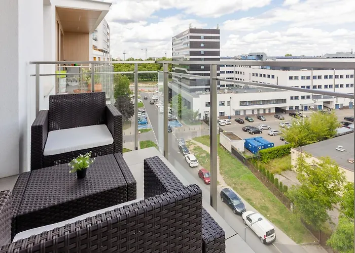 Cosy On Wola Goleszowska By Renters Apartman